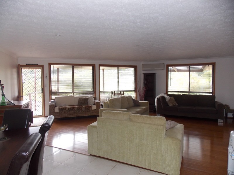 2/12 Kildare  Drive, Banora Point NSW 2486