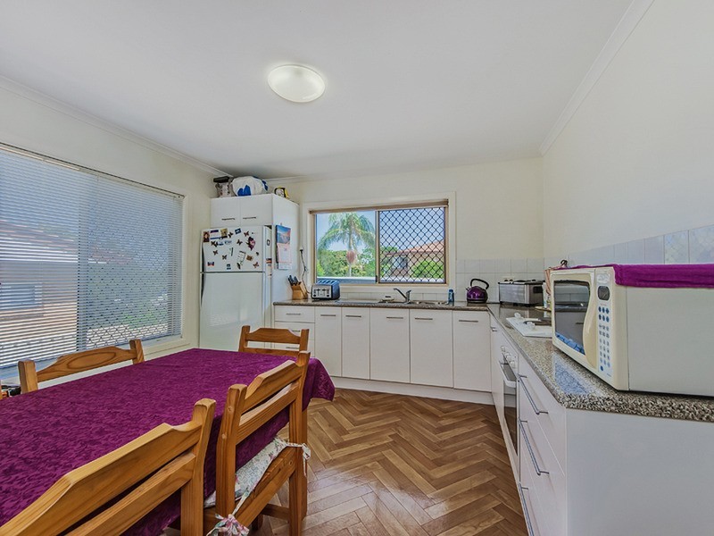 2 Kittiwake Street, Banora Point NSW 2486