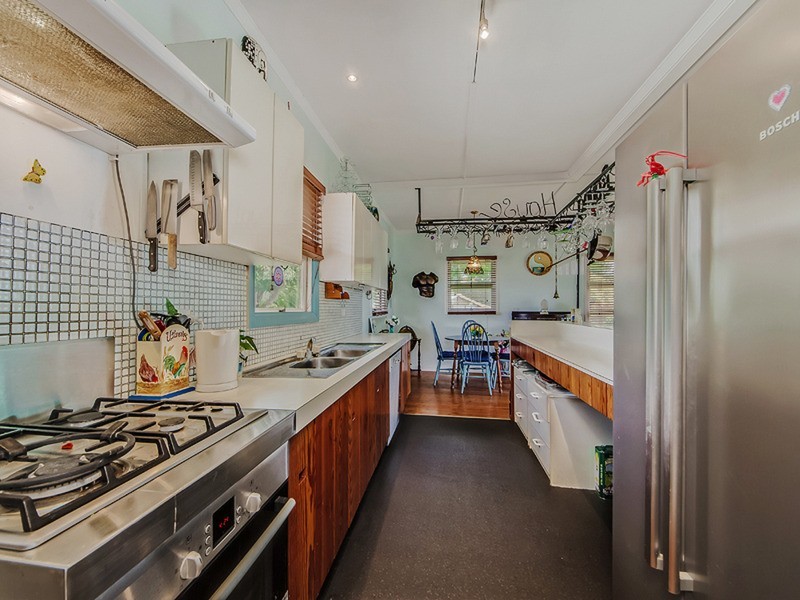 2 Floral Avenue, Tweed Heads South NSW 2486