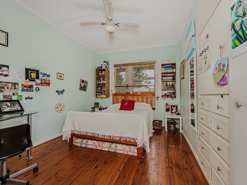 2 Floral Avenue, Tweed Heads South NSW 2486