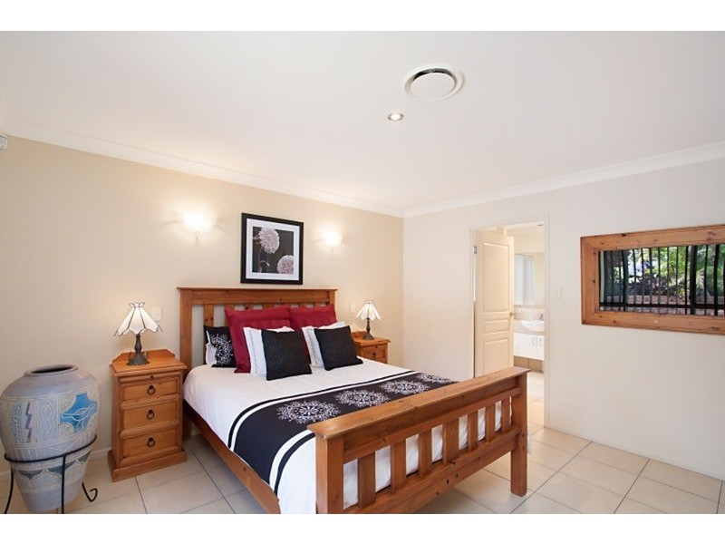 247 Darlington Drive, Banora Point NSW 2486