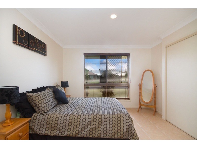 1/8 Alpina Place, Banora Point NSW 2486