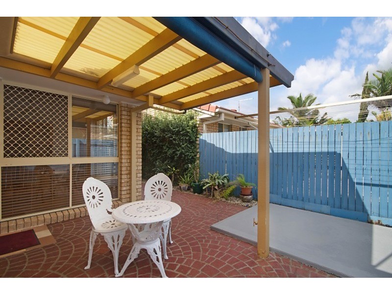 1/8 Alpina Place, Banora Point NSW 2486