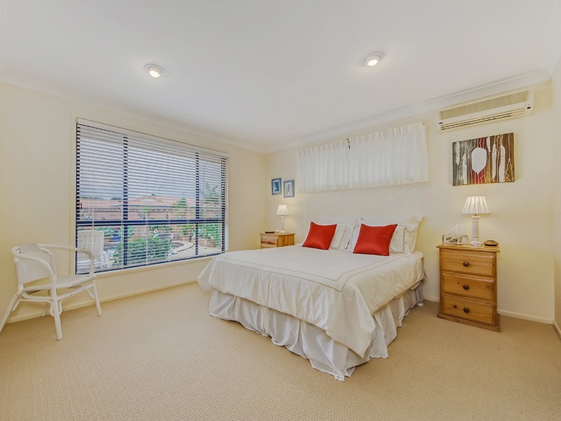 2/6 Birkdale Court, Banora Point NSW 2486