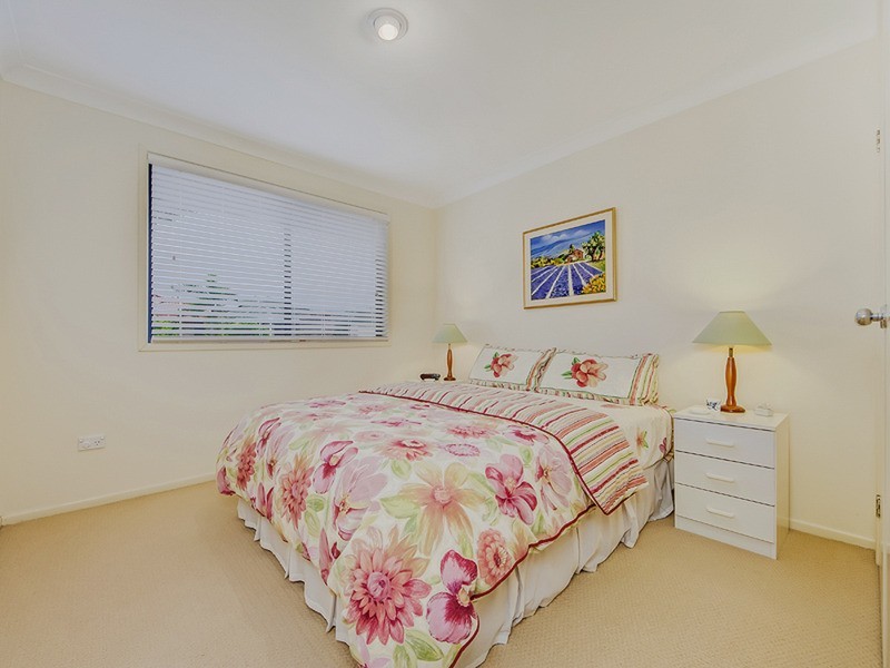 2/6 Birkdale Court, Banora Point NSW 2486