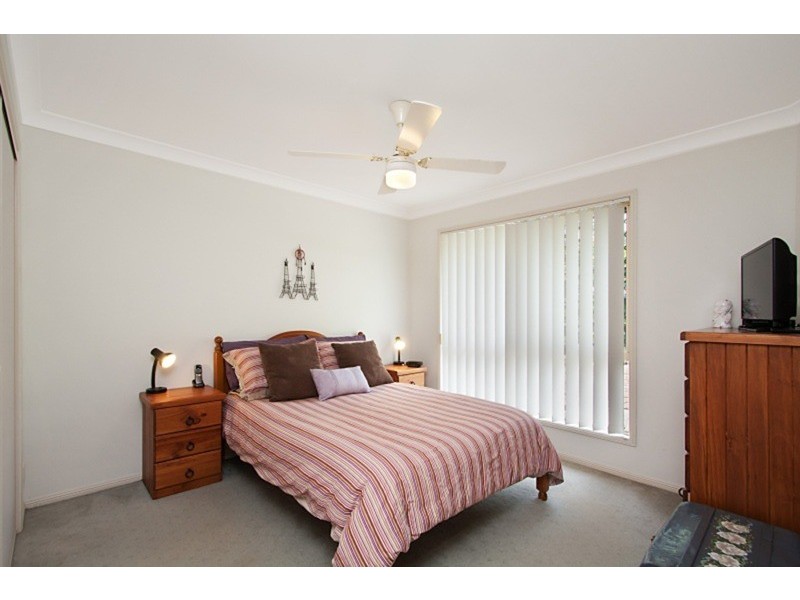 2/10 Honeymyrtle Drive, Banora Point NSW 2486