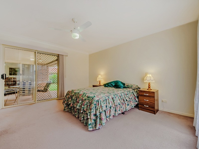 22 Narara Crescent, Banora Point NSW 2486