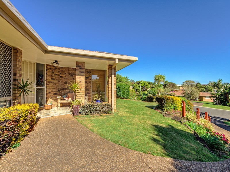 4 Bonny Glen Place, Banora Point NSW 2486