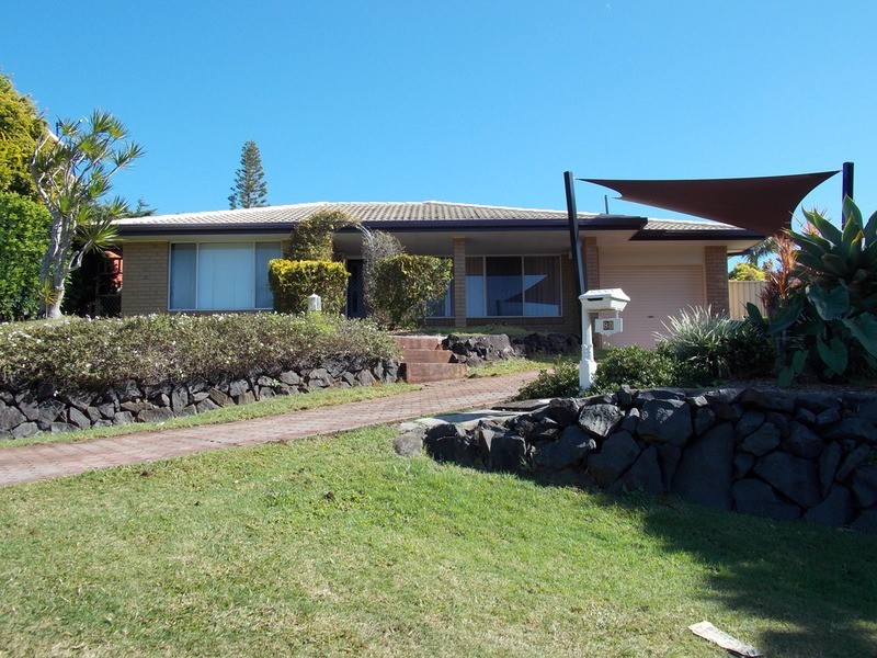 85 Cominan  Avenue, Banora Point NSW 2486