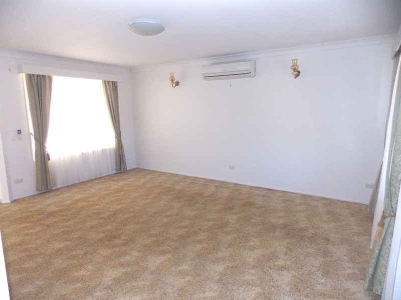 85 Cominan  Avenue, Banora Point NSW 2486