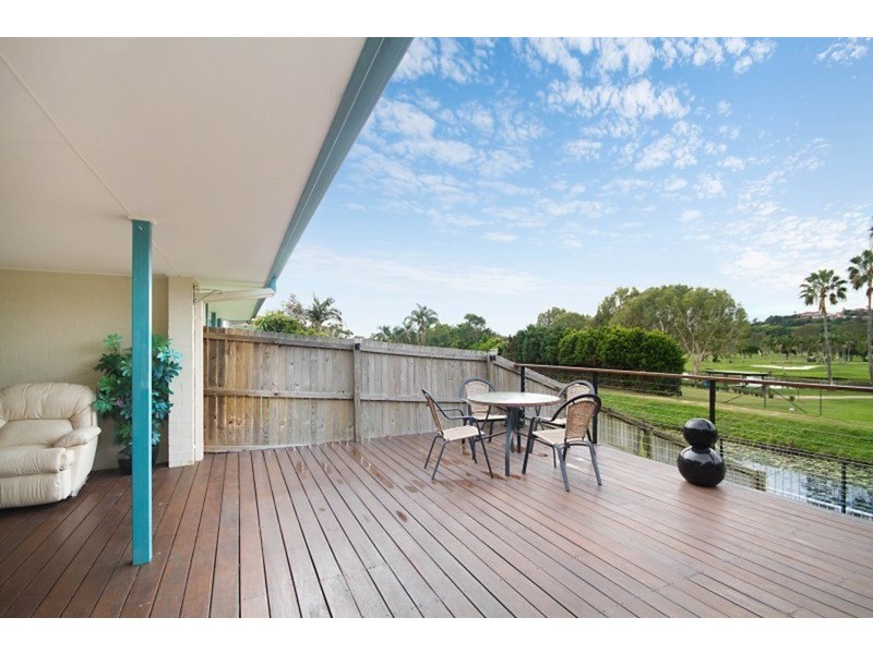 2/233 Darlington Drive, Banora Point NSW 2486