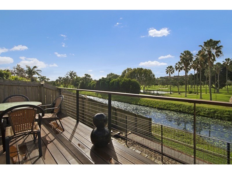 2/233 Darlington Drive, Banora Point NSW 2486