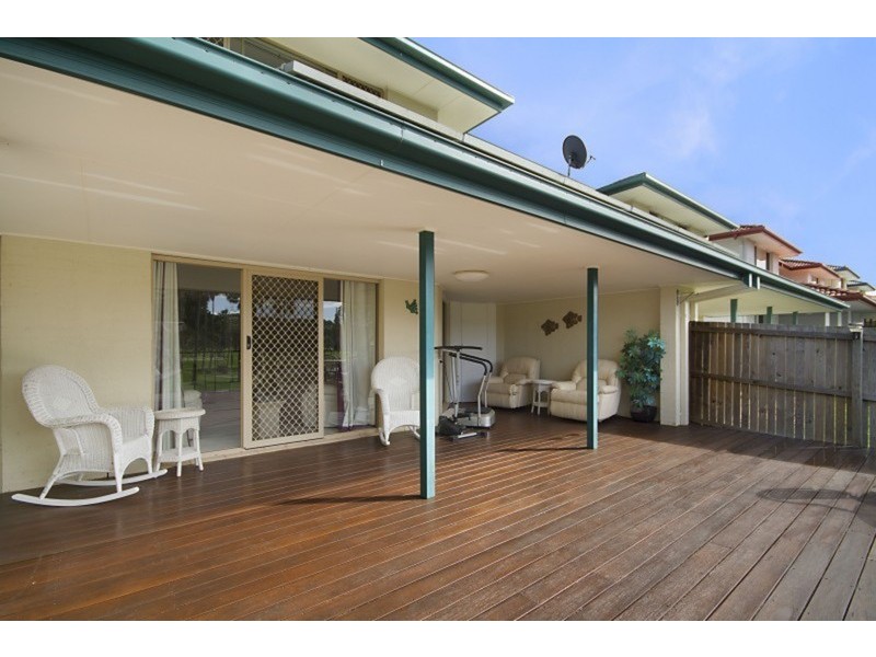 2/233 Darlington Drive, Banora Point NSW 2486