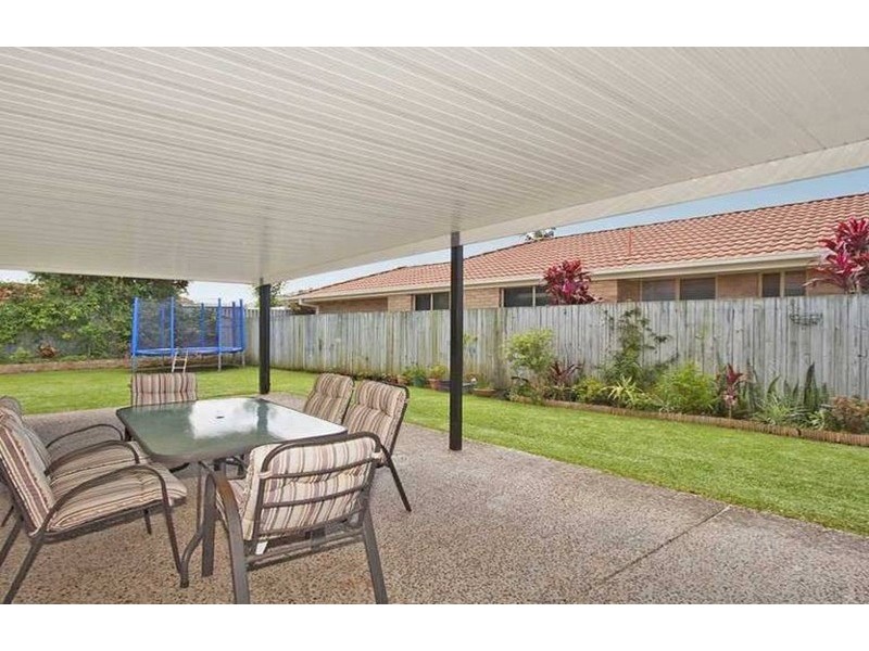 72 Avondale Drive, Banora Point NSW 2486