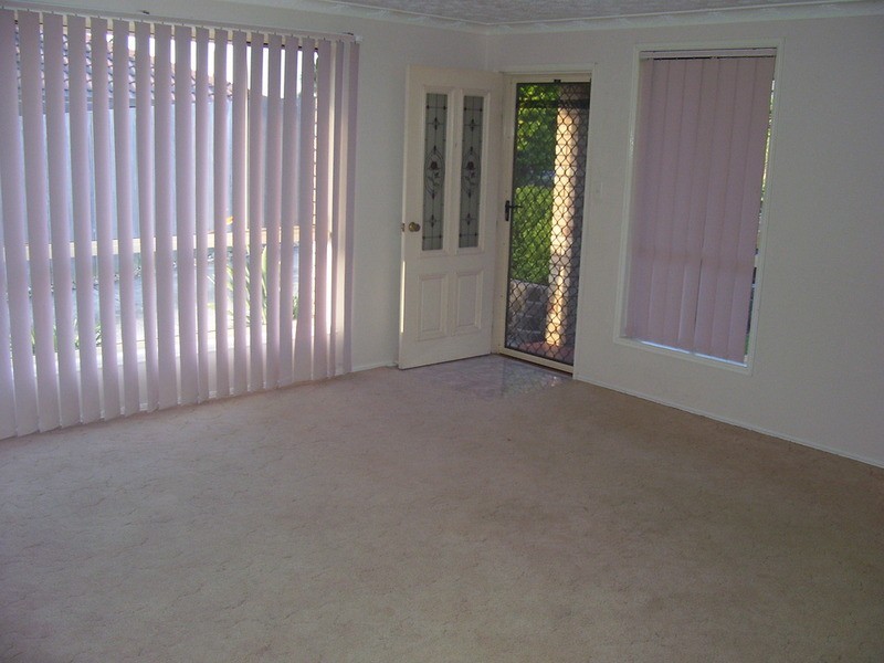 1/11 Tralee Drive, Banora Point NSW 2486