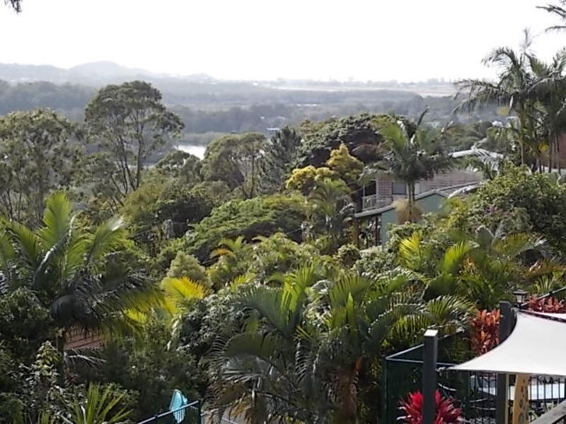 80 Hillcrest Avenue, Tweed Heads South NSW 2486