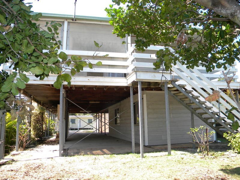 6 Main Street, Fingal Head NSW 2487