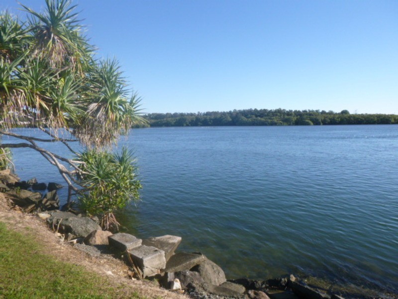 18 Philp Parade, Tweed Heads South NSW 2486