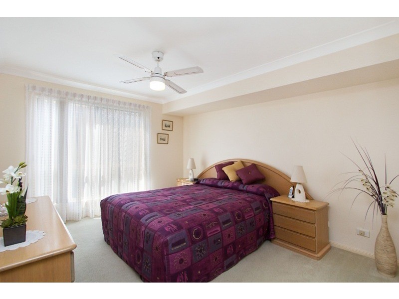 2/17 Birkdale  Court, Banora Point NSW 2486