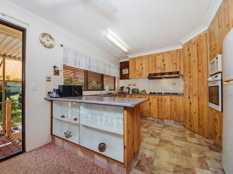 4 James Road, Tweed Heads South NSW 2486