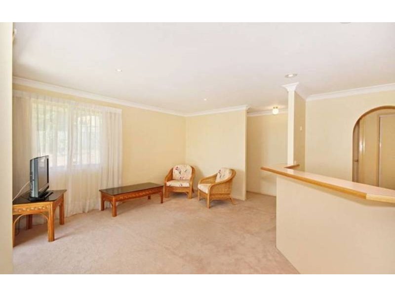 2 Bonny Glen Place, Banora Point NSW 2486