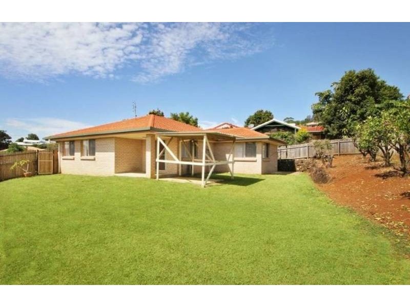2 Bonny Glen Place, Banora Point NSW 2486