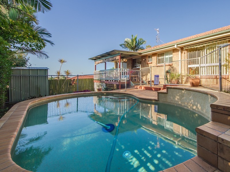 1/8 Lochlomond Drive, Banora Point NSW 2486