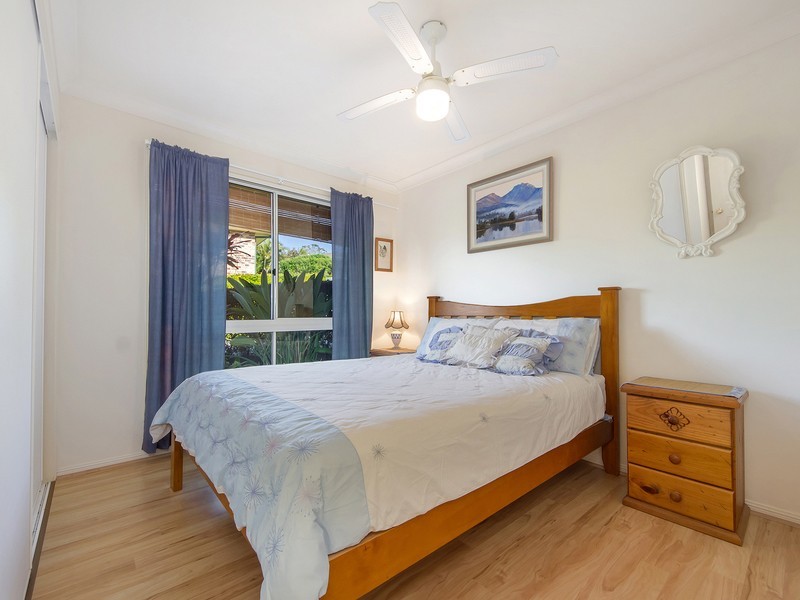 1/8 Lochlomond Drive, Banora Point NSW 2486