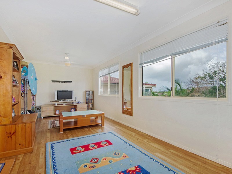 14 Inverness Court, Banora Point NSW 2486