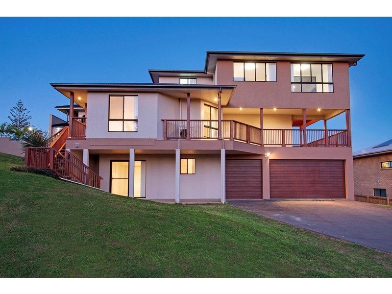 36 Bione Avenue, Banora Point NSW 2486