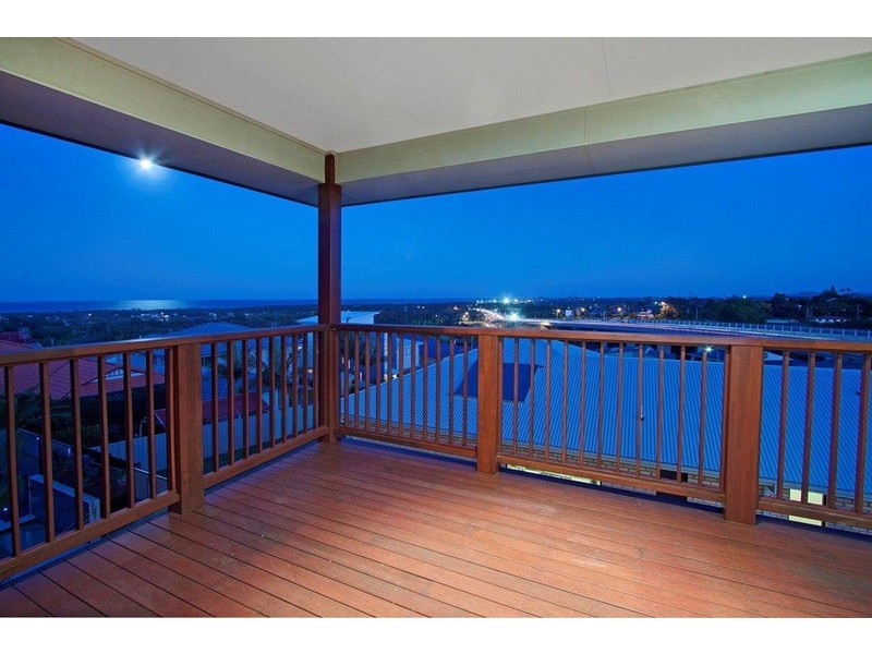 36 Bione Avenue, Banora Point NSW 2486