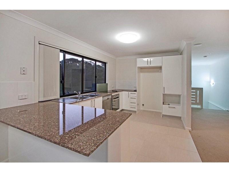 36 Bione Avenue, Banora Point NSW 2486