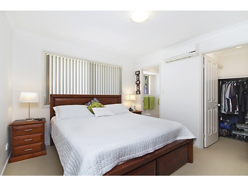 42 Avondale  Drive, Banora Point NSW 2486
