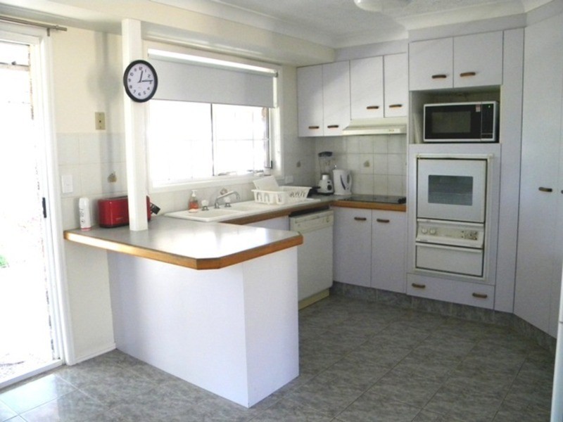 6 Nandina Terrace, Banora Point NSW 2486