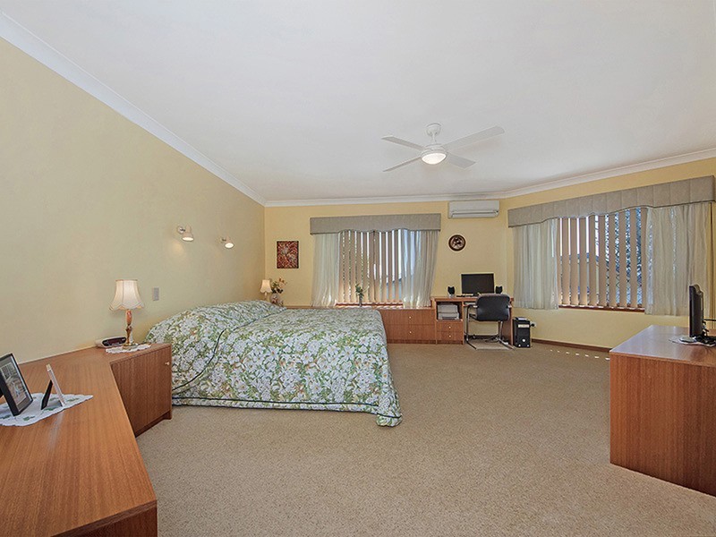14 Uniacke Drive, Banora Point NSW 2486