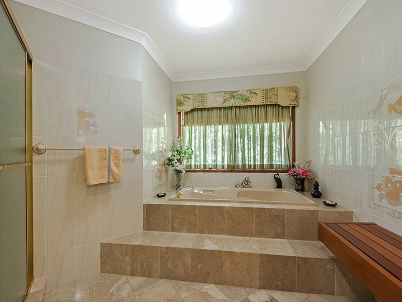14 Uniacke Drive, Banora Point NSW 2486