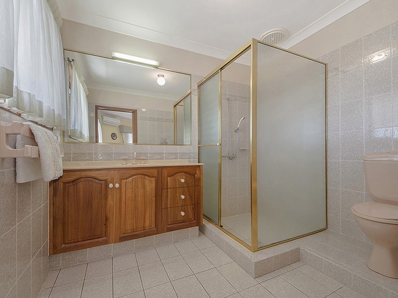 14 Uniacke Drive, Banora Point NSW 2486