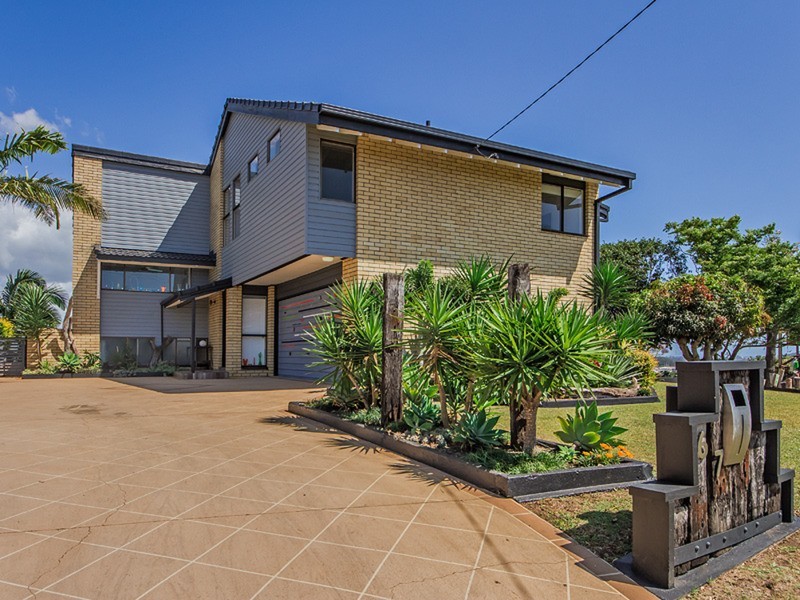 67 Pioneer Parade, Banora Point NSW 2486