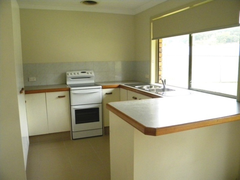 108 Lochlomond Drive, Banora Point NSW 2486