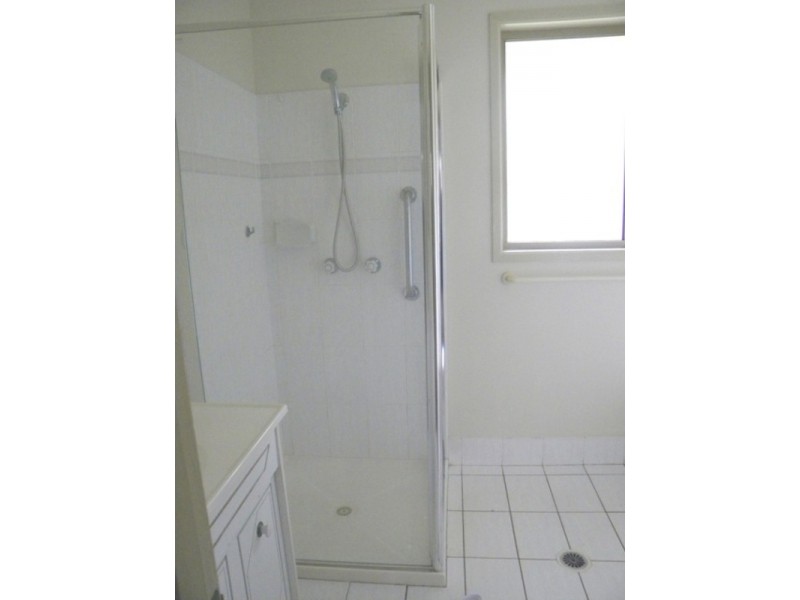 108 Lochlomond Drive, Banora Point NSW 2486