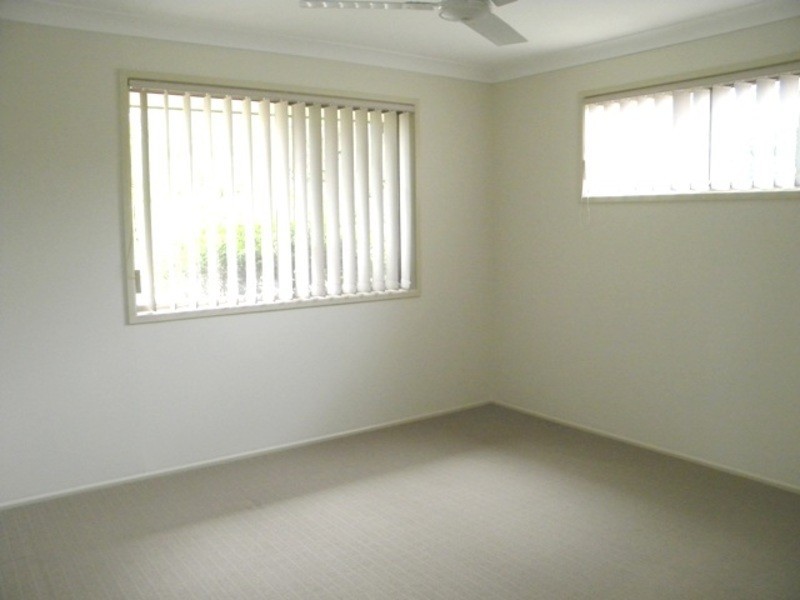 108 Lochlomond Drive, Banora Point NSW 2486