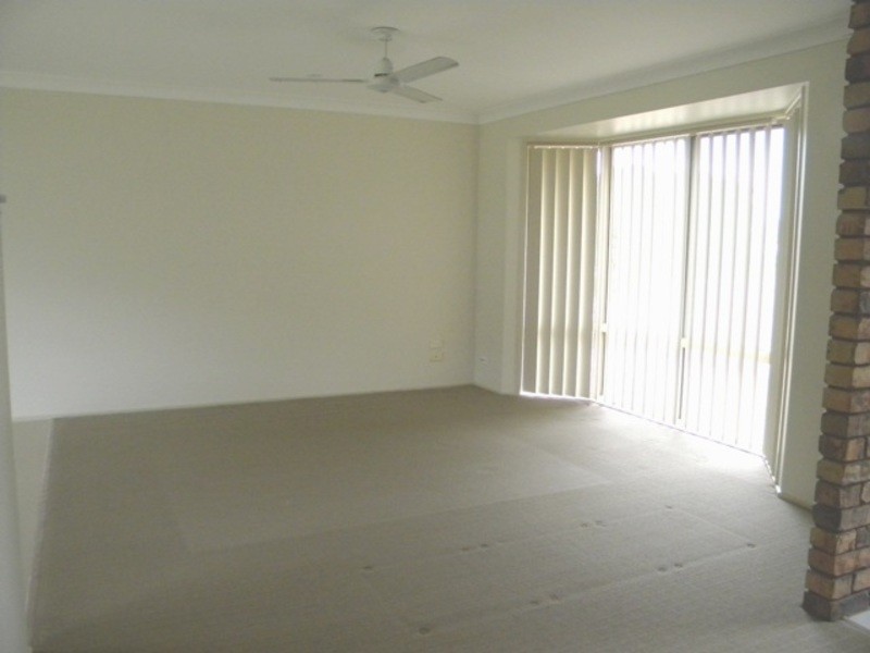 108 Lochlomond Drive, Banora Point NSW 2486