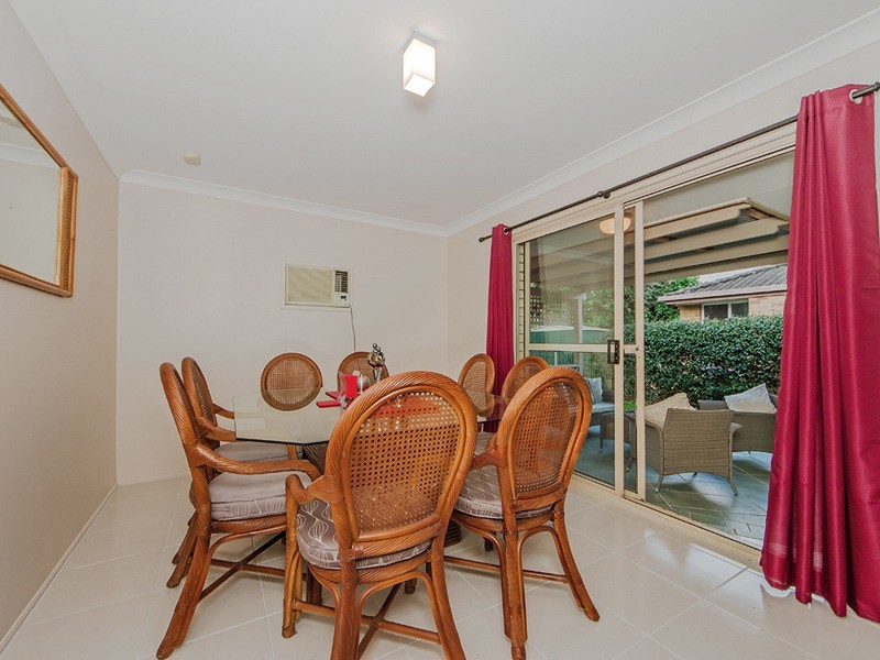 8 Blueberry Court, Banora Point NSW 2486