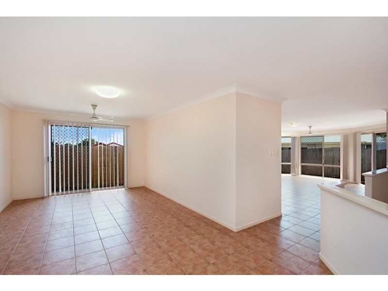 6 Rosslea Court, Banora Point NSW 2486
