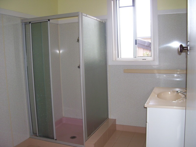 19 Oyster Point Road, Banora Point NSW 2486