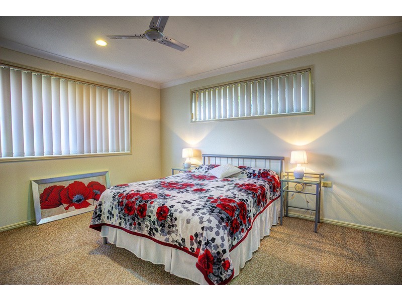 2/83 Glen Ayr Drive, Banora Point NSW 2486