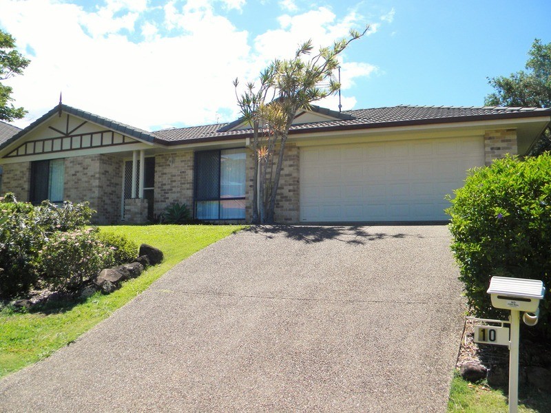 10 Grassmere Court, Banora Point NSW 2486