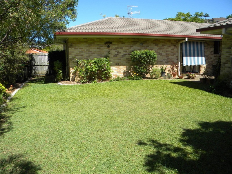 10 Grassmere Court, Banora Point NSW 2486