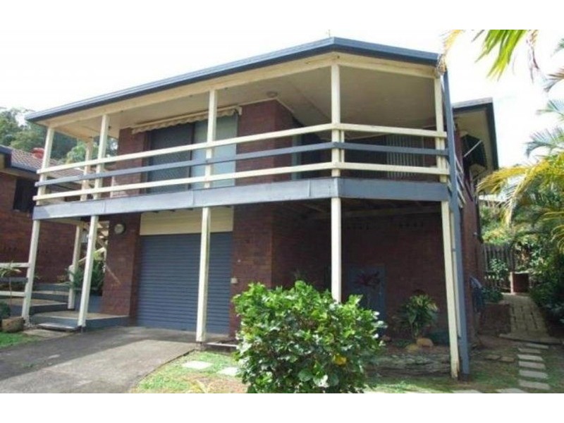 2/8 Mariners  Crescent, Banora Point NSW 2486