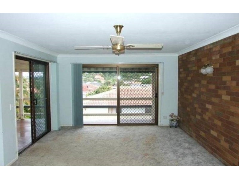 2/8 Mariners  Crescent, Banora Point NSW 2486
